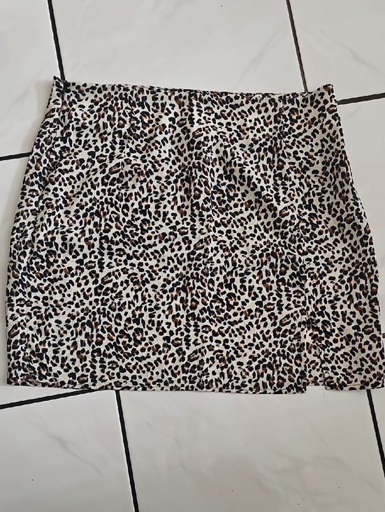 SHEIN Dresses & Skirts - SHEIN Leopard Print Mini Skirt in Cream, Brown, Black